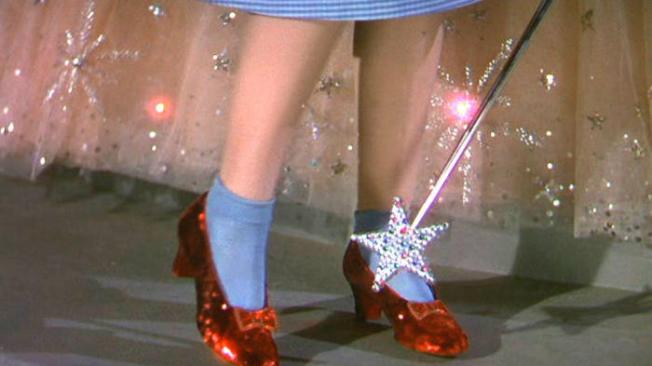 Los zapatos hicieron parte de la trama del filme de culto 'The wizard of Oz'.