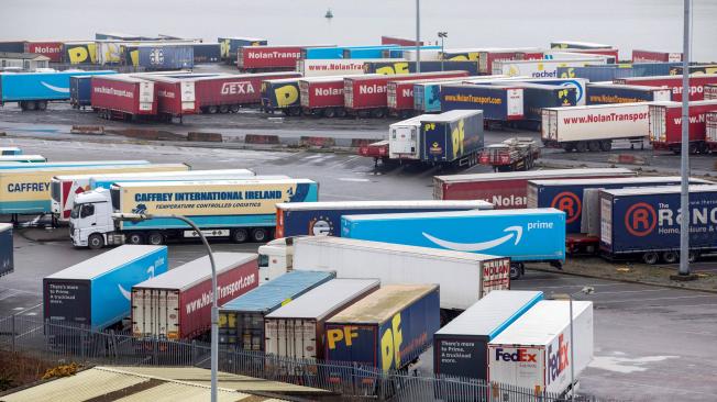 Tras la salida del Reino Unido de la UE se han establecido controles fronterizos que antes no existían y se exigen nuevos permisos para circular las mercancías.