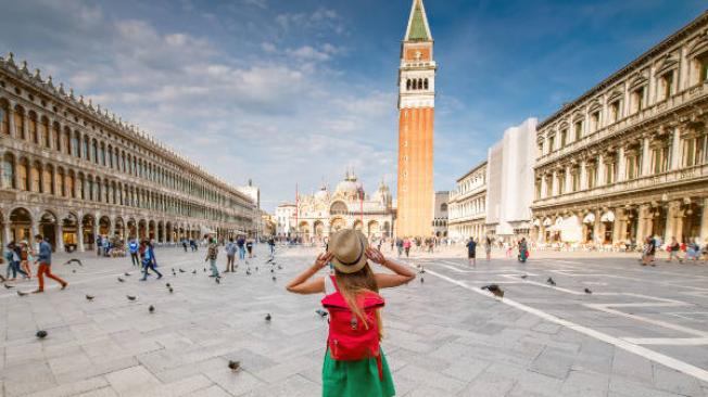 Importantes monumentos se encuentran en esta plaza, ubicada en el corazón de Venecia.