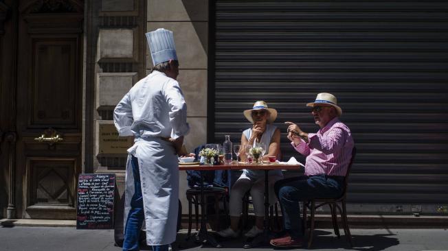 La crisis del sector gastronómico ha sido mundial. En diferentes países chefs y empleados del sector han pedido ayuda a los gobiernos durante el último año.