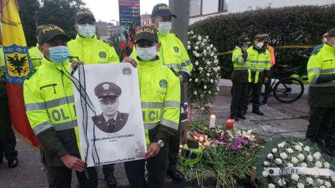 Homenaje a patrullero asesinado en El Nogal