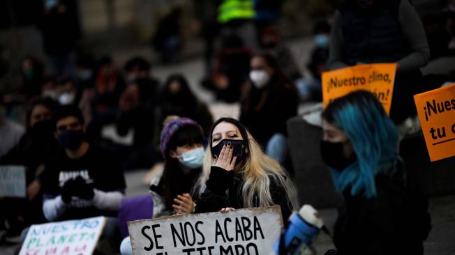 Jóvenes se movilizaron contra el cambio climático el viernes 19 de marzo, en Madrid, España.