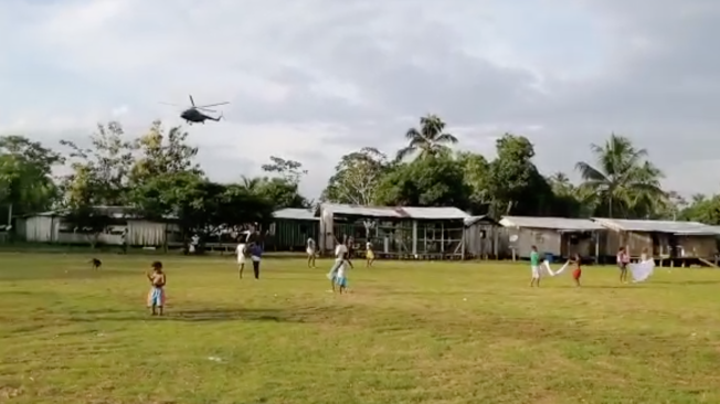 Helicópteros sobrevolaron el Consejo Comunitario de Cacarica.