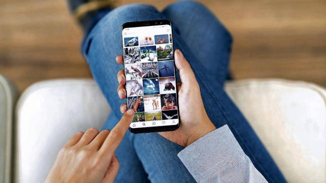 Instagram aplica en su plataforma algoritmos distintos, según el apartado de la aplicación en el que navegue el usuario.