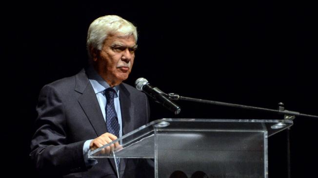 Castro Caycedo ganó el premio Gran Periodismo en los Simón Bolívar de 2015.