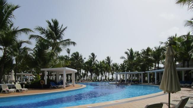 Una de las piscinas del hotel RIU Bávaro en Punta Cana, República Dominicana.