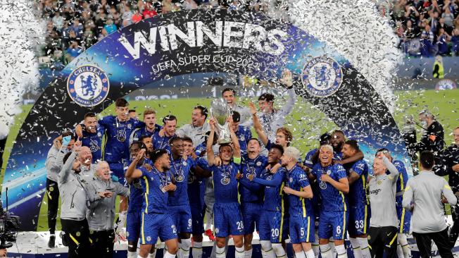 Celebran los campeones: Chelsea gana la Supercopa de Europa.