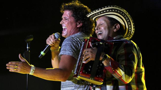 Carlos Vives y Egidio Cuadrado en concierto.