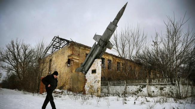 Antigua instalación militar en el pueblo de Vesyoloye, en el este de Ucrania.