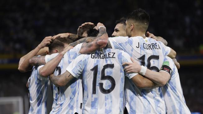 Argentina celebra gol.
