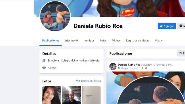 La estafadora usa fotos de Daniela y su familia para publicar en la cuenta de Facebook falsa.
