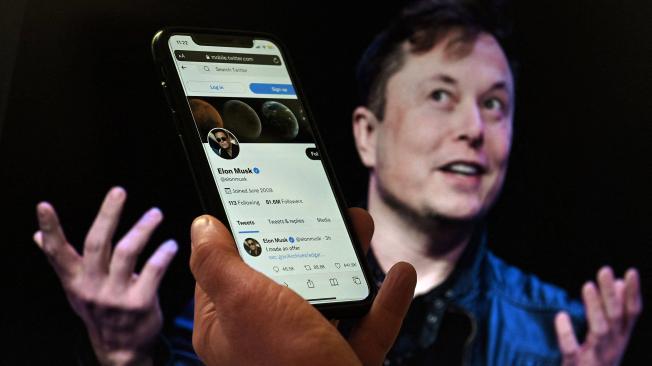 Elon Musk es el dueño de la red social.