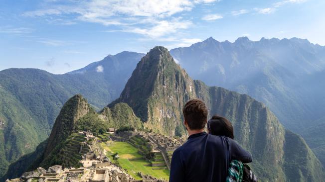 Machu Picchu se encuentra ubicado en la región Cusco.