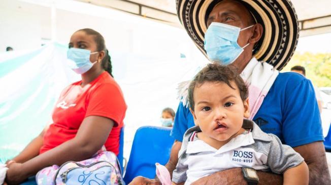 La Fundación Operación Sonrisa orienta esfuerzos a transformar la vida de familias con niños y niñas de poblaciones vulnerables, con labio fisurado.