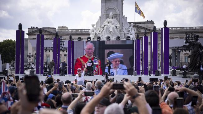 Británicos celebran jubileo de platino de la reina Isabel II