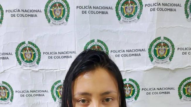 Solo 15 días después de la tragedia, Yenni Higuera que se reencontró con su familia presentaba un supuesto trauma psiquiátrico que obligó a internarla en una clínica mental.