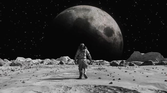 Los trajes espaciales nuevos deben soportar el polvo lunar y otras sustancias peligrosas.