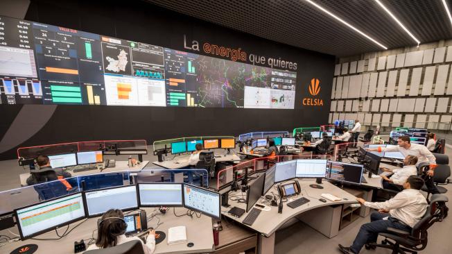 Desde un moderno Centro de Control, en Yumbo,
Valle, Celsia monitorea la red y los activos de la compañía