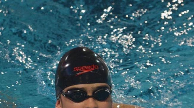 Sharid perdió la visión desde su nacimiento, pero no le ha impedido llegar hasta los podios de las competencias de natación paralímpicas.