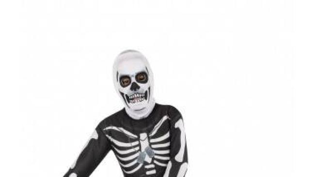 Este disfraz de Skull Gamer, es uno de los que ordenaron retirar.