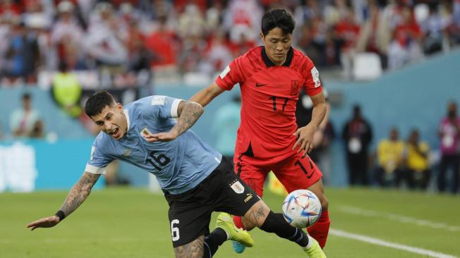 Uruguay y Corea del Sur no se hacen daño en el primer tiempo: 0-0