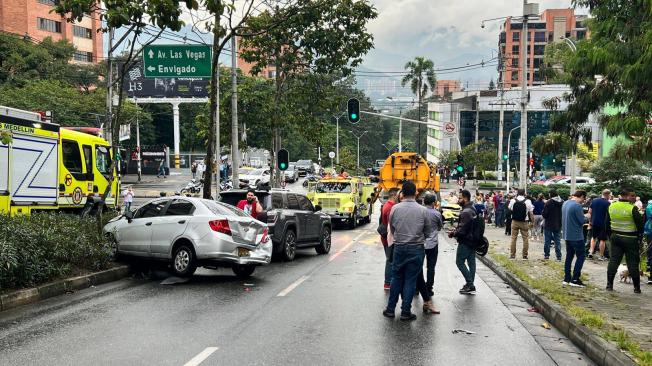 Accidente múltiple en Medellín.