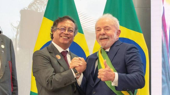 Gustavo Petro y Lula da Silva tuvieron un encuentro informal este domingo.