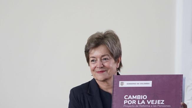 La ministra de Trabajo, Gloria Inés Ramírez, en la radicación de la reforma pensional.