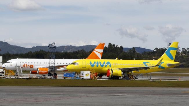 Difícil situación viven las aerolíneas Ultra Air y Viva Air en Colombia.