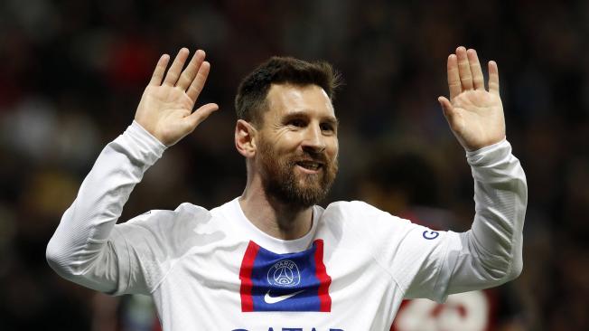Lionel Messi celebra con PSG.