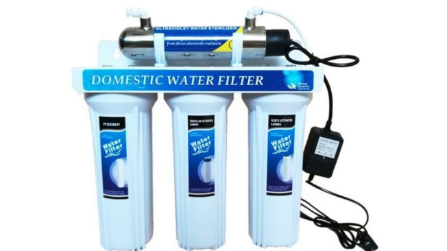 Filtro de agua con Tratamiento Ultravioleta.