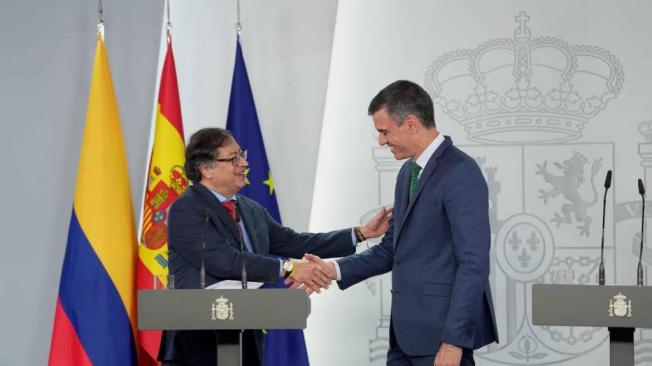 Gustavo Petro y Pedro Sánchez en la declaración conjunta.