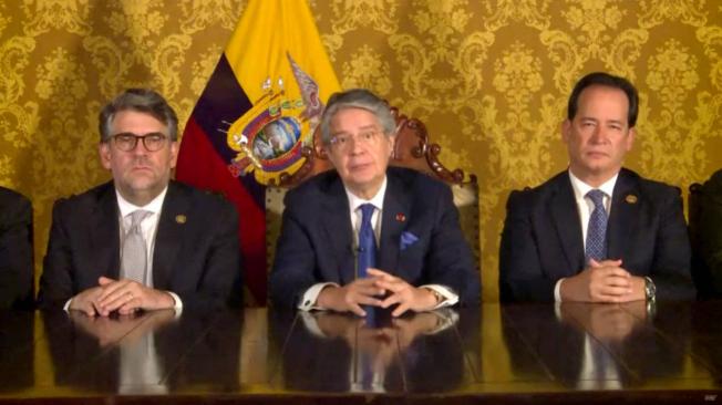 El presidente de Ecuador, Guillermo Lasso, anuncia la disolución de la Asamblea Nacional.
