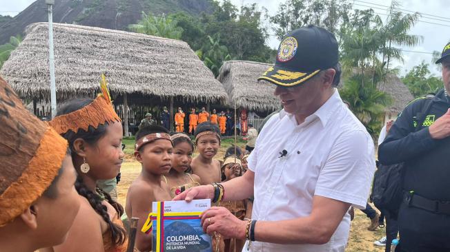 Presidente Petrro presentó el Plan de Desarrollo en el Guainía