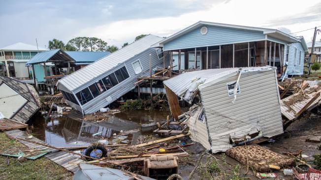 Casas destruidas en la localidad de Horseshoe Beach, en Florida.