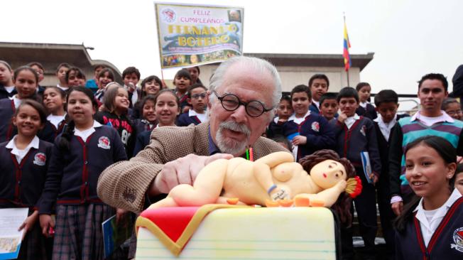 Bogotá, Abril 19 de 2012. En el Museo Botero del Banco de La República y con el apoyo de Casa Editorial El Tiempo, se reunieron niños del barrio La Candelaria que le cantaron el Feliz Cumpleaños al maestro 
Fernando Botero