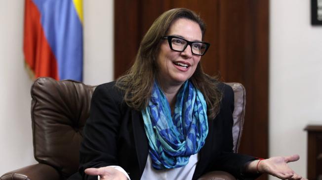 Bogotá 17 de enero 2024. 
La magistrada de la Corte Constitucional, Natalia Ángel posa en entrevista para El Tiempo.