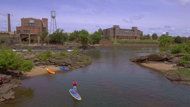 Columbus, Georgia es una de las ciudades que pagan a ciertos residentes.