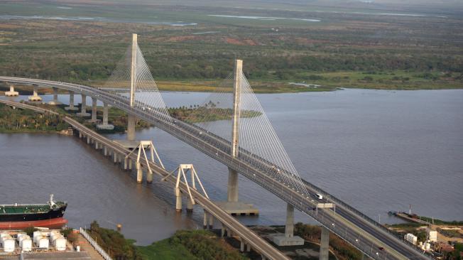 Puente Pumarejo que conecta a Barranquilla con el resto del país.
