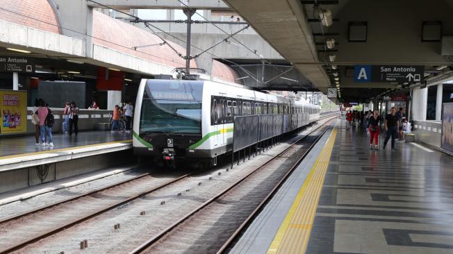 Anuncian compra de 13 trenes nuevos para el Metro de Medellín