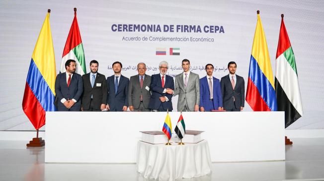 ceremonia de firma del Acuerdo entre Emiratos Árabes Unidos y Colombia.