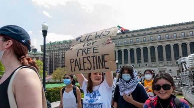 Los manifestantes exigen que la prestigiosa universidad corte los vínculos con Israel y con las empresas que se aprovechan de la guerra en Gaza.