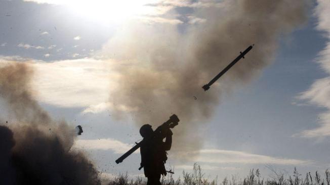 Rusia también es señalada por supuestamente usar gases lacrimógenos en el campo de batalla. 