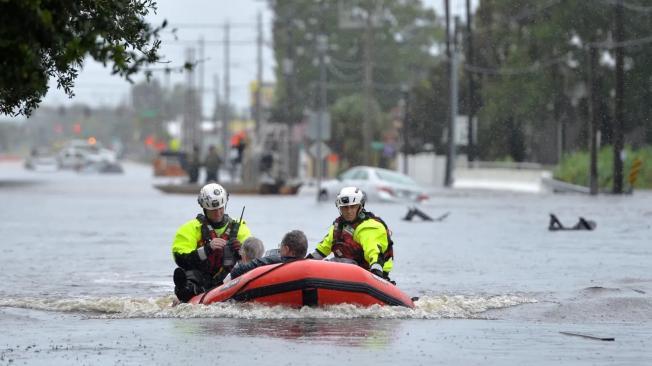 El huracán Debby está azotando duramente a Florida.