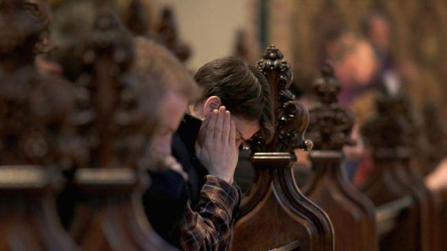 Familiares de las presuntas víctimas afirmaron que voceros de la Iglesia anglicana los llamaron a seguir con sus vidas a pesar de los abusos. 