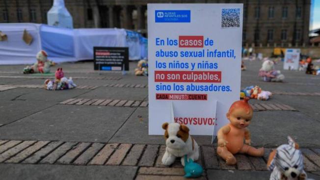 Foto de una protesta contra el abuso sexual infantil en Bogotá. También se han hecho movilizaciones en el Valle del Cauca.