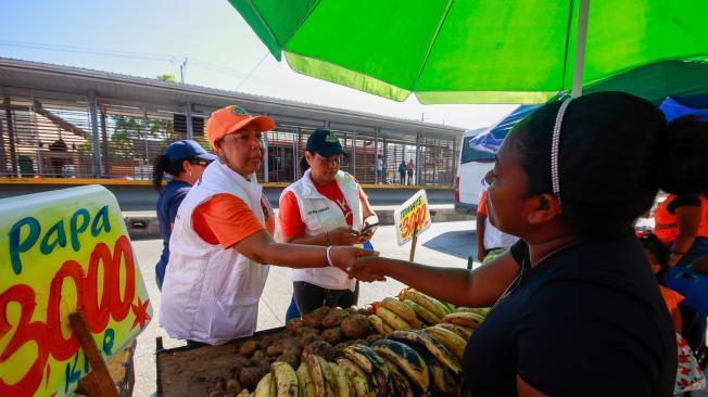 Operativos en el mercado de Bazurto para recuperar el espacio público