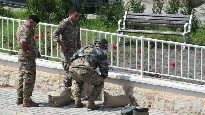 Ejército libanes detona dispositivos de comunicación como medida de prevención tras las explosiones de esta semana.