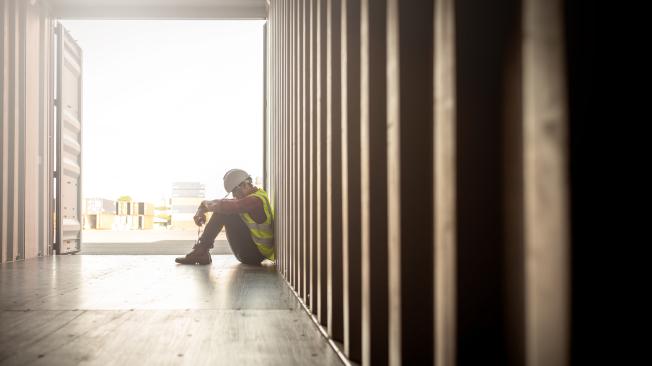 Trabajador se ausentó 10 años y recibió sueldo