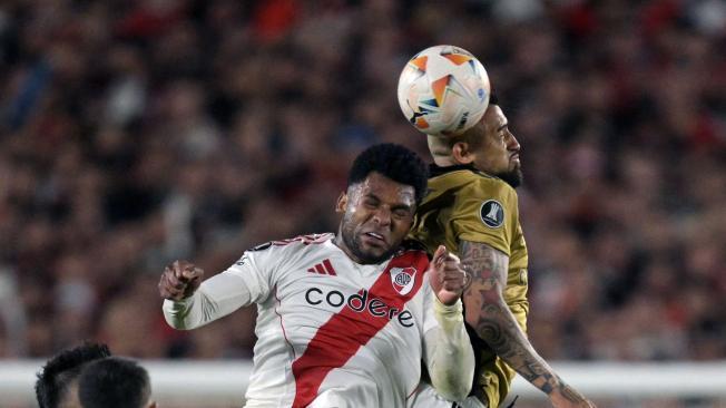 Miguel Borja, con River Plate.